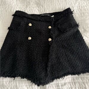 Zara Black Textured Skort with Metallic Accents